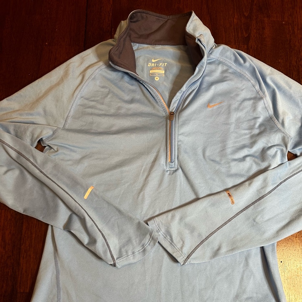 Nike Element 3/4 zip medium running pull over